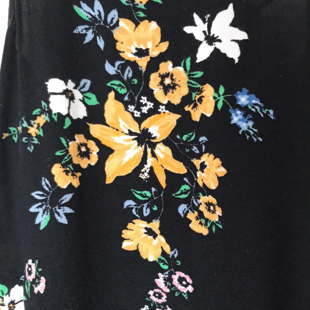 Black and Yellow Floral Women's Tank Top - S (size 2) - Picture 9 of 10